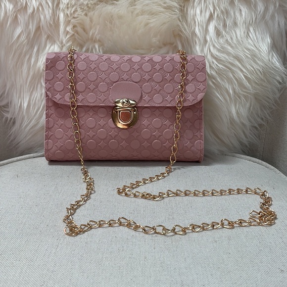 MINI TEXTURED PUSH LOCK PINK CROSSBODY BAG - Picture 15 of 15